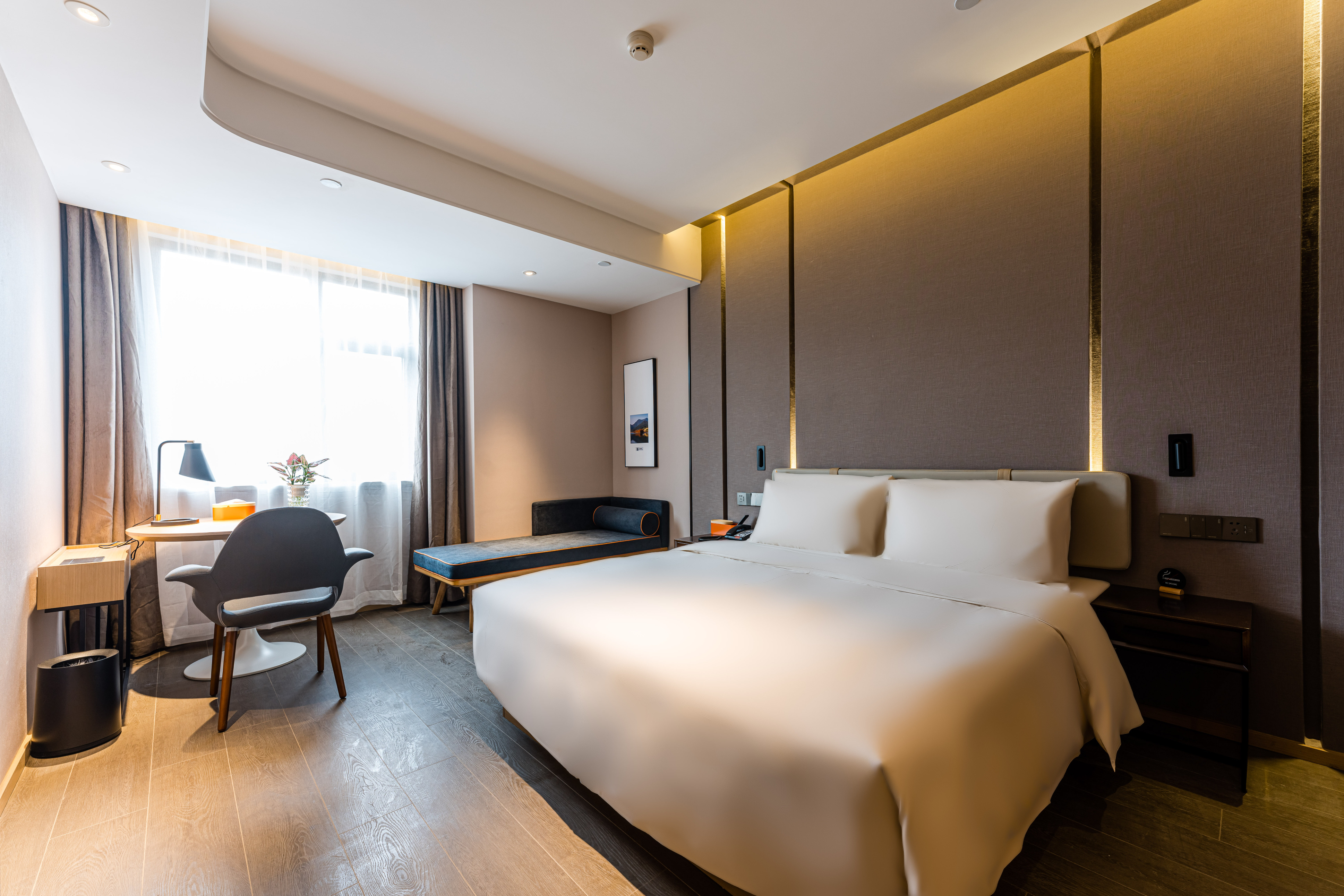 Atour Hotel Xingsheng Street  Wuyue Plaza Shengzhou  Shaoxing Over view