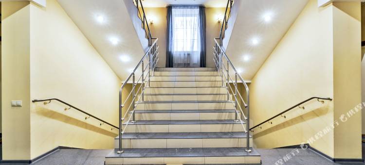 科尔韦酒店(Berison Hudyakova Hotel)图片