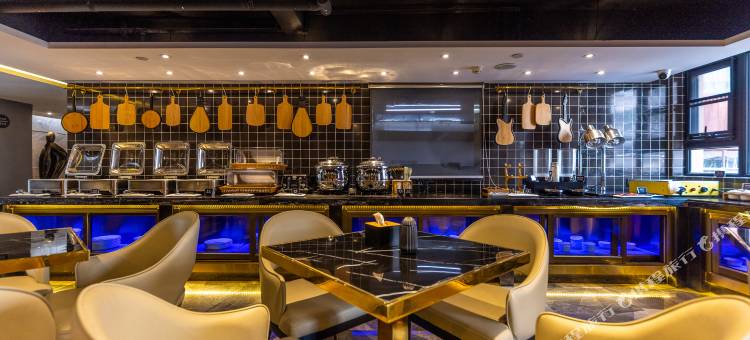 坤逸·月光酒店(兰州财经大学省气象局地铁站店)图片