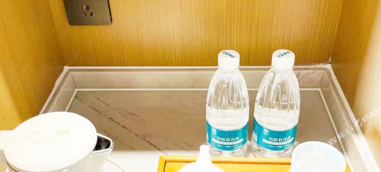 和丰悦眠酒店(郴州五岭广场区政府店)图片