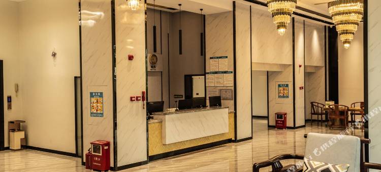 英九大酒店(英德汽车客运站)图片