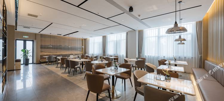 宁波象山滨海大道亚朵酒店图片