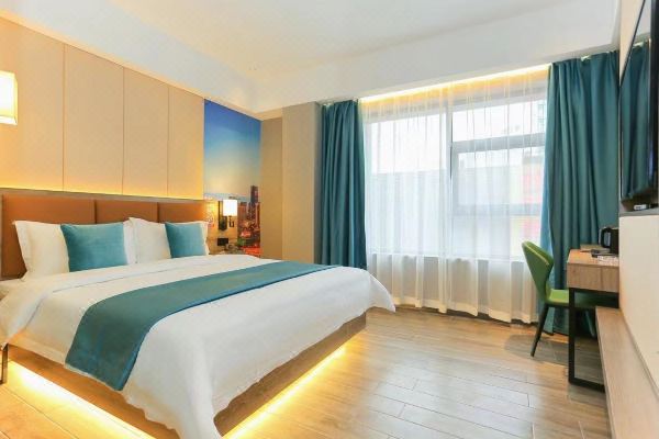 蔚蓝时光酒店天河机场店