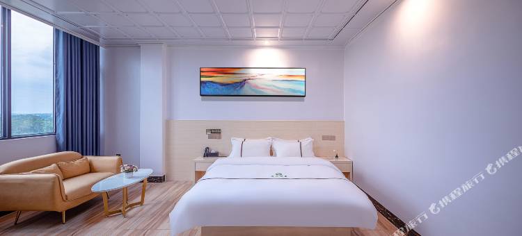 玉林凤鸣酒店(樟木镇汽车站店)图片