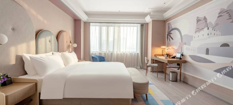 乌鲁木齐高铁站万达广场美仑酒店图片