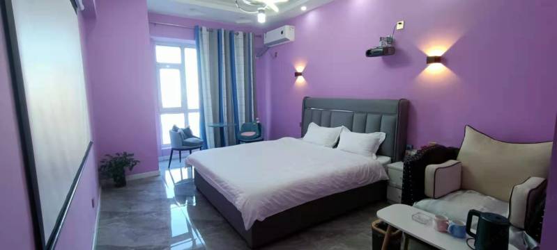 CC日租公寓(大庆让胡路万达广场店)