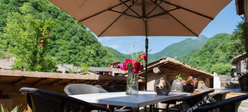 柞水望南山居(牛背梁国家森林公园终南山寨店)图片