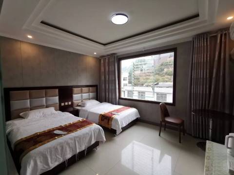 普格县城北商务宾馆