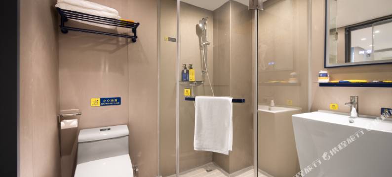 7天酒店(武汉司门口黄鹤楼地铁站长江大桥店)图片