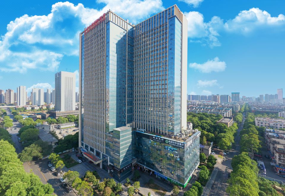 维也纳国际酒店(长沙紫薇路店)外景图