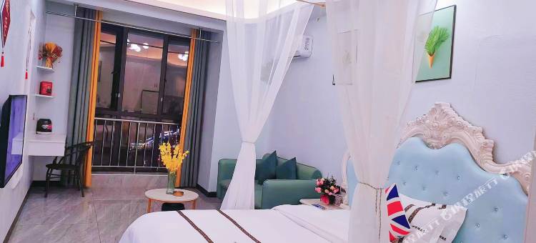 心悦湾公寓(砂之船月亮岛西地铁站店)图片