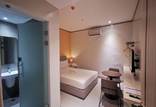 Yes Hotel Imus Cavite Hotel Overview