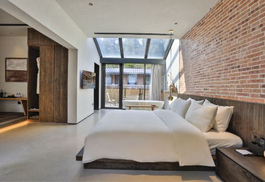 Hangzhou Jingshan 1977 Hotel Hotel Overview