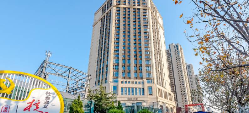 Crof·椿日微澜精品公寓(五四广场宁夏路地铁站店)图片