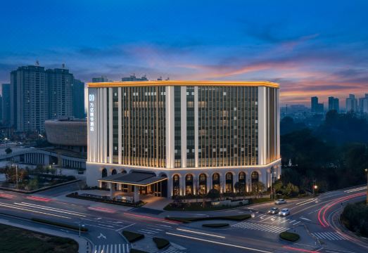 Qichun Wanda Yihua Hotel Hotel Overview