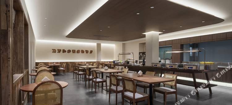 仟那千寻酒店(洛阳老君山店)图片