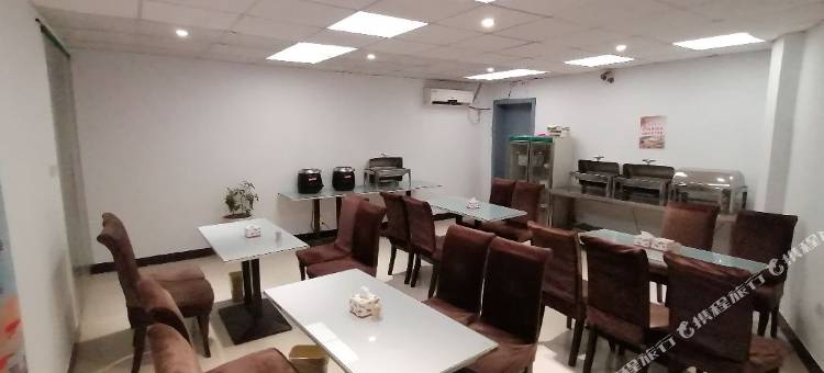 星芮连锁酒店(许昌曹魏古城胖东来生活广场店)图片