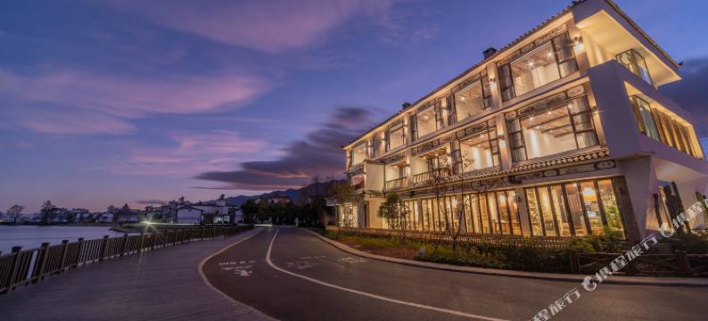 云起大理S湾海景酒店(磻溪S湾店)图片