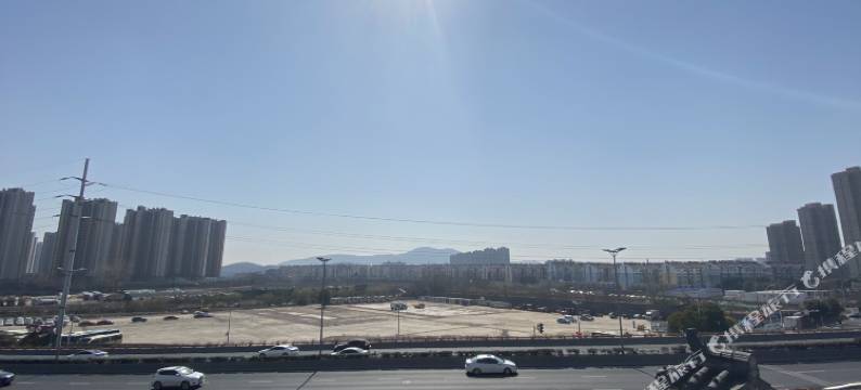 三向酒店(万寿商业街招商花园城店)图片