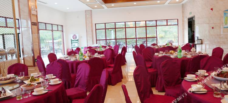 宁南凯地里拉温泉康养度假营地图片