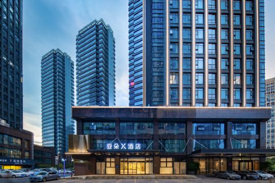 杭州滨江江南大道长河地铁站亚朵x酒店