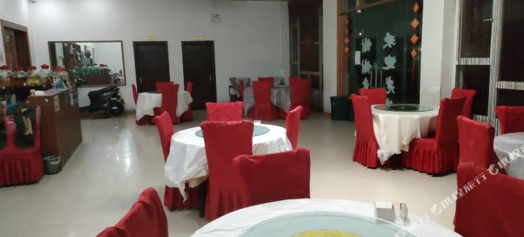 理县一颗印饭店图片