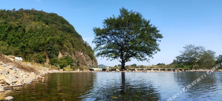 伊溪河畔Calmness枕林观水古韵轻奢观景溯溪美宿(皖南川藏线店)图片