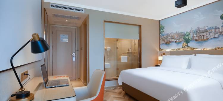 维也纳酒店(长沙岳麓山高校区西湖公园地铁站店)图片