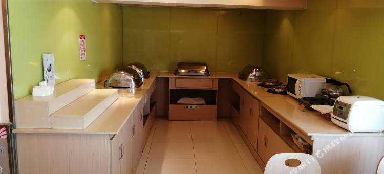 银座佳驿酒店(胶州火车站大润发店)图片