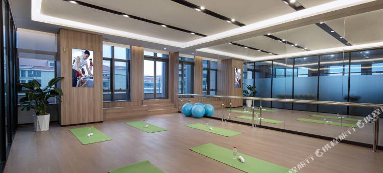 珠海丽呈酒店(横琴口岸会展中心店)图片