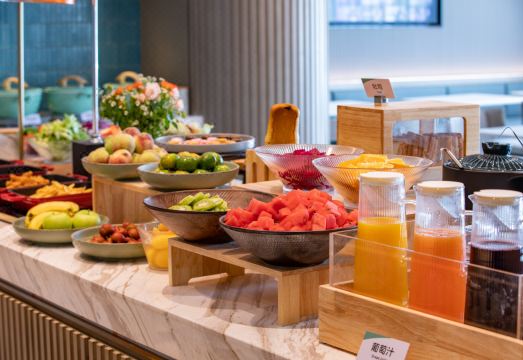 Atour S Hotel, Hisense Plaza, Qingdao Olympic Sailing CenterHotel Overview