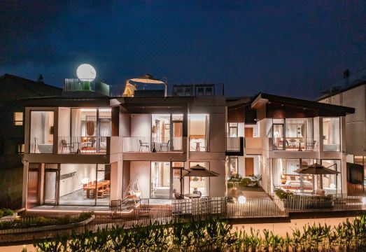 JIN SHANG XI SHE  HOTEL&CAFE&BAR Hotel Overview