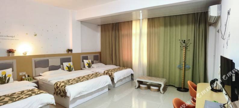 丹霞山山生山舍客栈图片