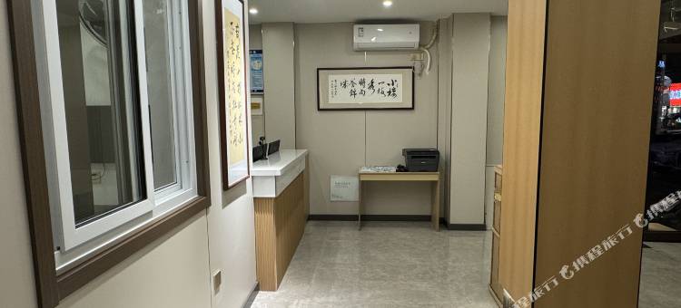 锦州小楼时尚宾馆(石桥子早市店)图片