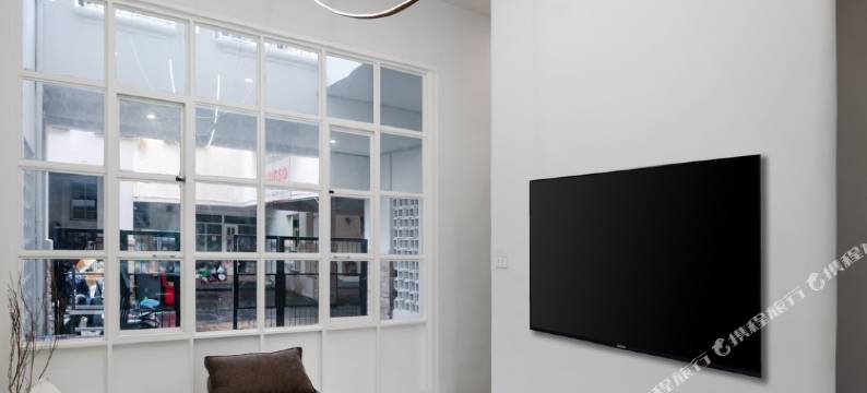 轻奢风私人泳池别墅 “Sabbath Residence"(Sabbath Residence(Luxury pool villa townhome))图片