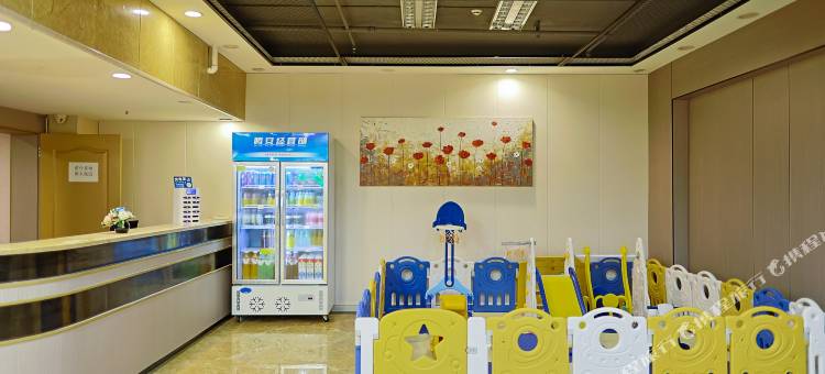 艺龙万国酒店(西双版纳景洪泼水广场店)图片