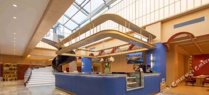 花美莳温泉酒店(忻州古城景区店)图片