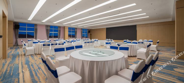 普洱方洲国际酒店(思茅梅子湖店)图片