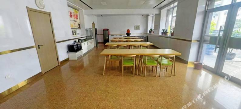 宜家园酒店(万达影院店)图片