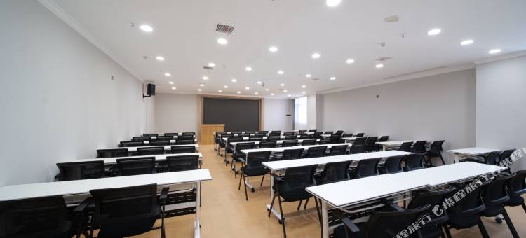 美豪怡致酒店(南昌火车站梦时代店)图片