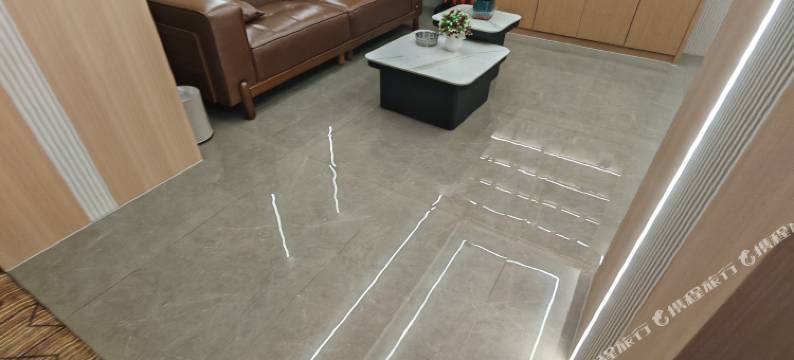 龙猫酒店(春熙路红星桥地铁站店)图片