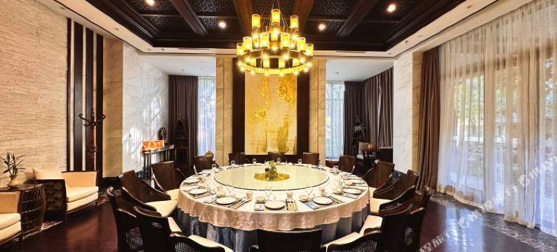 临沧和堂玥春度假酒店图片