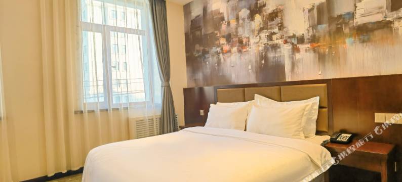 集贤学府酒店(福利屯站店)图片