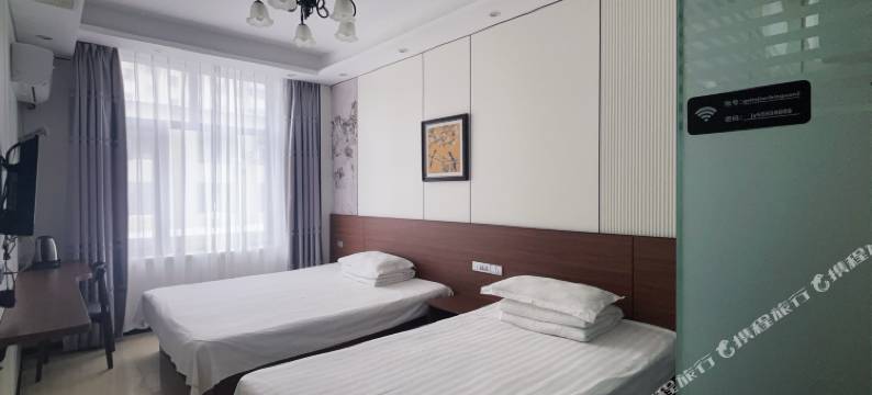 嘉荫林格假日宾馆图片