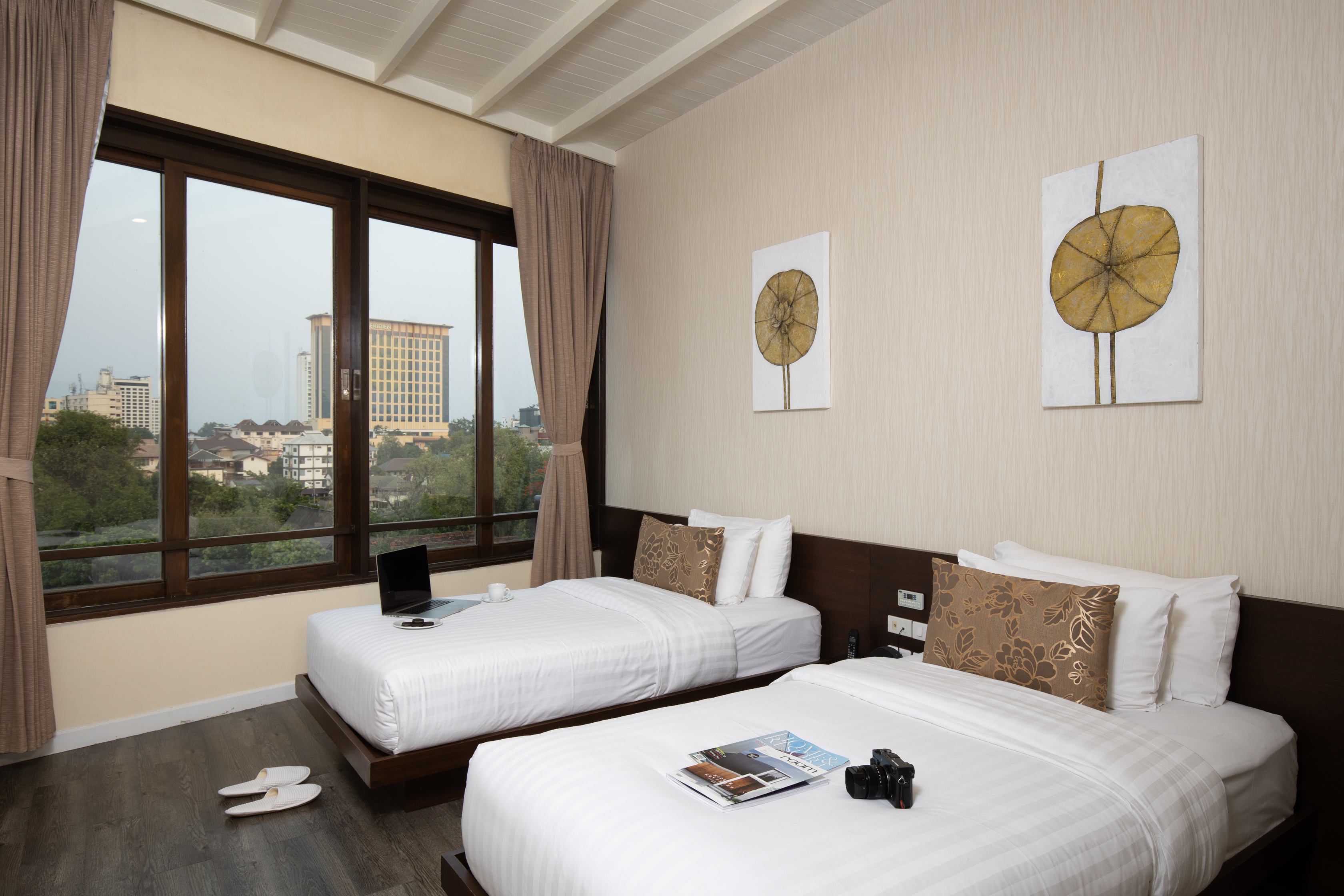 De Chai Colonial Hotel & SpaHotel Overview