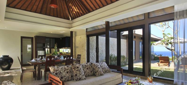 乌鲁瑟加拉豪华套房和别墅度假村(Ulu Segara Luxury Suites & Villas)图片