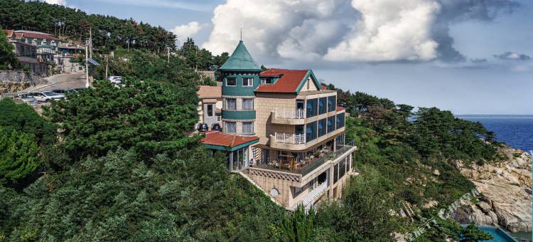 青岛陌海悬崖海景美墅(崂山风景区店)图片