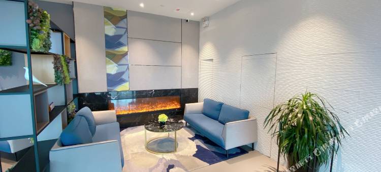 如家商旅酒店(贵阳龙洞堡机场中兴地铁站店)图片