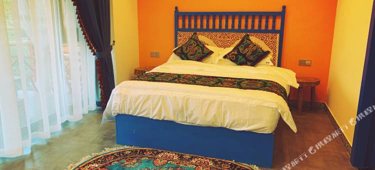 霍城漠之野民宿图片