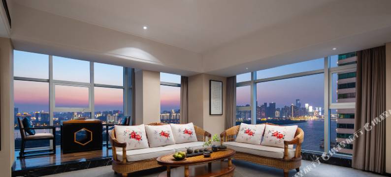 长沙品酒店(五一广场培元桥地铁站店)图片